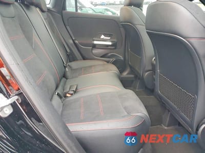 Zdjęcie 10 z 13 samochodu: 2025 MERCEDES-BENZ GLA 250 4MATIC VIN:W1N4N4HB3SJ679073 - miniatura