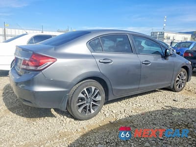 Trzecie zdjęcie samochodu z tyłu: 2013 HONDA CIVIC EX VIN:19XFB2F87DE208189 - miniatura