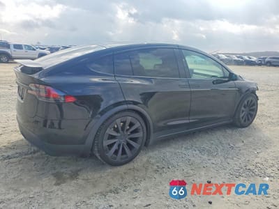 Trzecie zdjęcie samochodu z tyłu: 2022 TESLA MODEL X VIN:7SAXCBE53NF331446 - miniatura