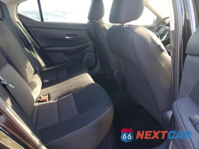 Zdjęcie 10 z 11 samochodu: 2020 NISSAN SENTRA SV VIN:3N1AB8CV2LY218765 - miniatura