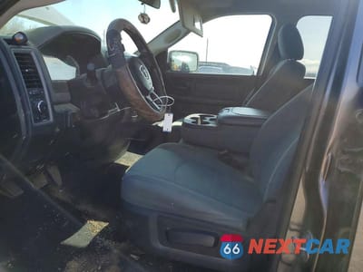 Zdjęcie 7 z 11 samochodu: 2018 RAM TRUCKS 1500 ST VIN:1C6RR7FG6JS297931 - miniatura