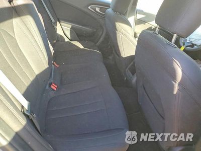 Zdjęcie 19 z 26 samochodu: 2015 CHRYSLER 200 LIMITED VIN:1C3CCCAB6FN700126 - miniatura