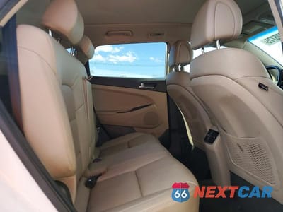 Zdjęcie 11 z 13 samochodu: 2016 HYUNDAI TUCSON LIMITED VIN:KM8J33A20GU253072 - miniatura