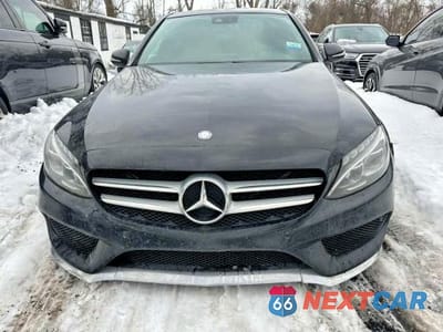 Zdjęcie 7 z 12 samochodu: 2015 MERCEDES-BENZ C 400 4MATIC VIN:55SWF6GBXFU027461 - miniatura