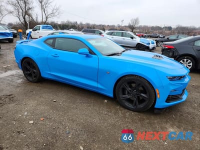 Czwarte zdjęcie samochodu z boku: 2022 CHEVROLET CAMARO LT1 VIN:1G1FF1R7XN0130740 - miniatura