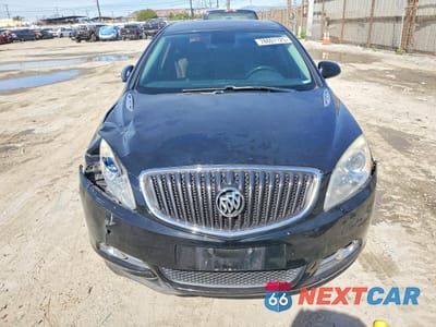 Piąte zdjęcie samochodu w środku: 2017 BUICK VERANO SPORT TOURING VIN:1G4PR5SK3H4104577 - miniatura