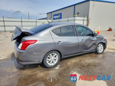 Trzecie zdjęcie samochodu z tyłu: 2018 NISSAN VERSA SV VIN:3N1CN7AP0JL839186 - miniatura