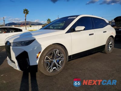 2023 BMW IX XDRIVE50 WB523CF00PCM75953 - główne zdjęcie licytacji z USA - miniatura