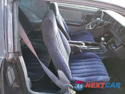 Zdjęcie 10 z 12 samochodu: 1985 PONTIAC FIREBIRD TRANS AM VIN:1G2FW87H8FL651696 - miniatura