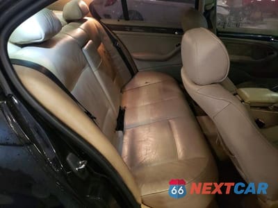 Zdjęcie 10 z 11 samochodu: 2002 BMW 325 I VIN:WBAET37462NH00120 - miniatura