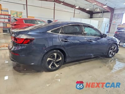 Trzecie zdjęcie samochodu z tyłu: 2021 HONDA INSIGHT EX VIN:19XZE4F52ME004566 - miniatura
