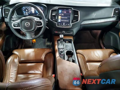 Zdjęcie 8 z 13 samochodu: 2022 VOLVO XC90 T6 INSCRIPTION VIN:YV4A22PL0N1871439 - miniatura