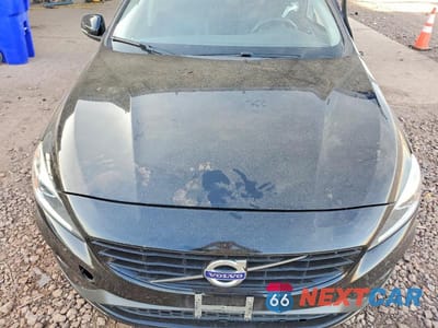 Zdjęcie 11 z 12 samochodu: 2017 VOLVO S60 VIN:YV126MFL0H2420920 - miniatura