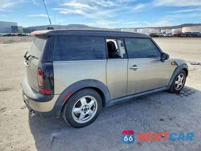 Trzecie zdjęcie samochodu z tyłu: 2009 MINI COOPER CLUBMAN VIN:WMWML33559TX35292 - miniatura