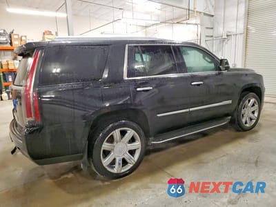Trzecie zdjęcie samochodu z tyłu: 2016 CADILLAC ESCALADE LUXURY VIN:1GYS4BKJ0GR112344 - miniatura