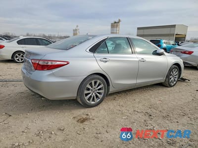 Trzecie zdjęcie samochodu z tyłu: 2016 TOYOTA CAMRY XLE VIN:4T1BF1FK4GU519637 - miniatura