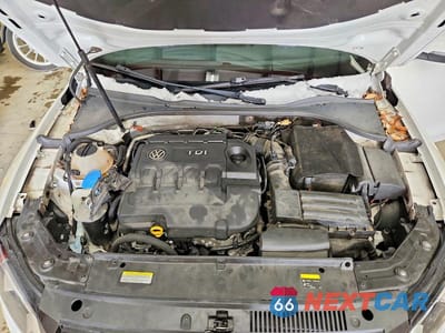 Zdjęcie 11 z 11 samochodu: 2015 VOLKSWAGEN PASSAT SE VIN:1VWBV7A38FC021128 - miniatura