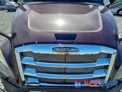 Zdjęcie 7 z 10 samochodu: 2019 FREIGHTLINER CASCADIA 126 VIN:3AKJHHDR4KSHU7042 - miniatura