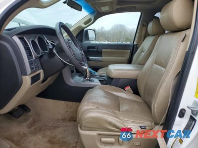 Zdjęcie 7 z 13 samochodu: 2010 TOYOTA SEQUOIA SR5 VIN:5TDZM5G13AS001651 - miniatura