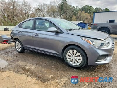Czwarte zdjęcie samochodu z boku: 2019 HYUNDAI ACCENT SE VIN:3KPC24A35KE083717 - miniatura