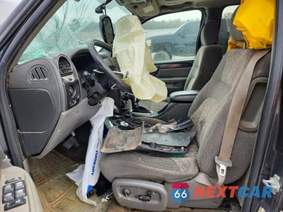 Zdjęcie 7 z 13 samochodu: 2004 GMC ENVOY VIN:1GKDT13S642442131 - miniatura