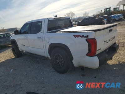 Drugie zdjęcie samochodu z przodu: 2022 TOYOTA TUNDRA SR5 VIN:5TFLA5DB8NX006243 - miniatura