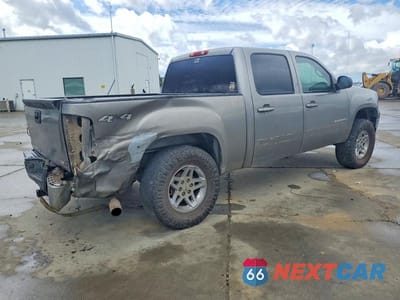 Trzecie zdjęcie samochodu z tyłu: 2008 GMC SIERRA K1500 VIN:2GTEK13M581187143 - miniatura