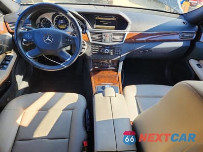 Zdjęcie 8 z 12 samochodu: 2012 MERCEDES-BENZ E 350 VIN:WDDHF5KB8CA529861 - miniatura