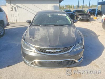 Piąte zdjęcie samochodu w środku: 2016 CHRYSLER 200 LIMITED VIN:1C3CCCAB7GN148332 - miniatura