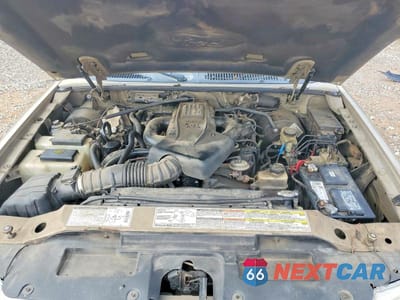 Zdjęcie 11 z 12 samochodu: 2001 FORD EXPLORER SPORT TRAC VIN:1FMZU67E91UA81392 - miniatura