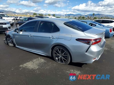 Drugie zdjęcie samochodu z przodu: 2021 TOYOTA CAMRY SE VIN:4T1G11AK4MU544304 - miniatura