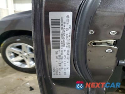 Zdjęcie 12 z 12 samochodu: 2018 RAM 1500 ST VIN:1C6RR7FT6JS175020 - miniatura