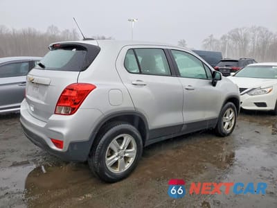 Trzecie zdjęcie samochodu z tyłu: 2018 CHEVROLET TRAX LS VIN:3GNCJNSB7JL387423 - miniatura