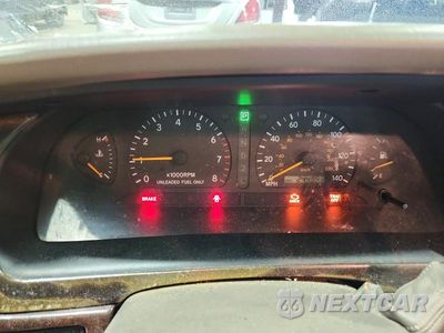 Zdjęcie 9 z 11 samochodu: 1999 TOYOTA AVALON VIN:4T1BF18B4XU298392 - miniatura