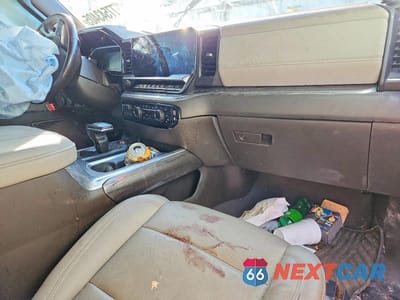 Zdjęcie 8 z 12 samochodu: 2023 CHEVROLET SILVERADO K1500 LTZ VIN:3GCUDGE82PG111734 - miniatura