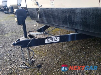 Zdjęcie 8 z 10 samochodu: 2016 KEYSTONE COUGAR CAMPER VIN:4YDT24S22GC504083 - miniatura