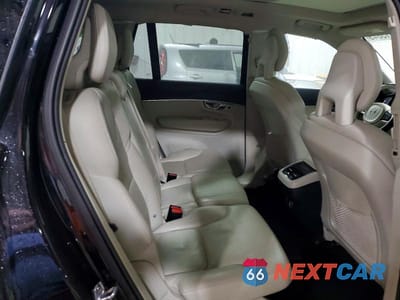 Zdjęcie 11 z 12 samochodu: 2020 VOLVO XC90 T6 MOMENTUM VIN:YV4A22PK5L1601336 - miniatura