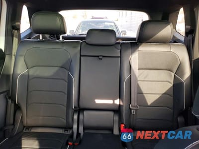 Zdjęcie 10 z 13 samochodu: 2024 VOLKSWAGEN TIGUAN SEL R-LINE BLACK VIN:3VV4B7AX4RM069169 - miniatura