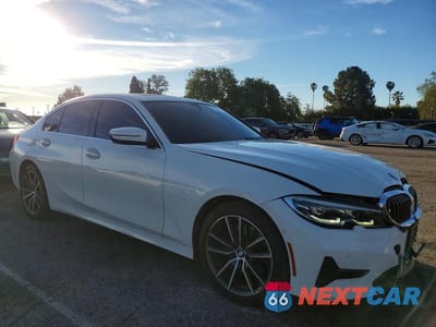 Czwarte zdjęcie samochodu z boku: 2020 BMW 330I VIN:3MW5R1J08L8B34066 - miniatura