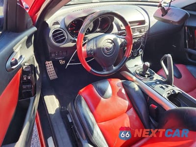 Zdjęcie 8 z 12 samochodu: 2007 MAZDA RX8 VIN:JM1FE173870212334 - miniatura