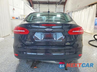 Zdjęcie 6 z 12 samochodu: 2017 FORD FOCUS SE VIN:1FADP3FE7HL275849 - miniatura