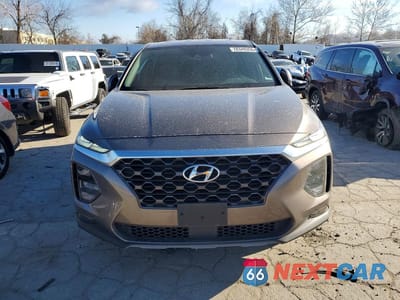 Piąte zdjęcie samochodu w środku: 2019 HYUNDAI SANTA FE SEL VIN:5NMS33AD0KH063704 - miniatura