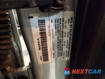 Zdjęcie 12 z 12 samochodu: 2004 VOLVO S60 2.5T VIN:YV1RH59H642365387 - miniatura