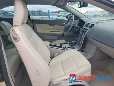 Zdjęcie 10 z 11 samochodu: 2010 VOLVO C70 T5 VIN:YV1672MC9AJ092463 - miniatura