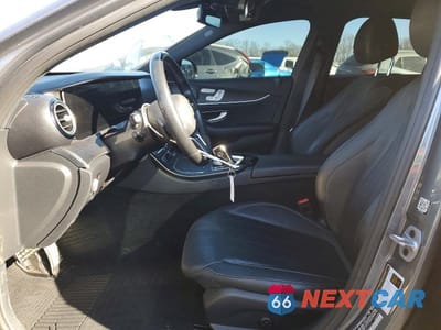 Zdjęcie 7 z 11 samochodu: 2020 MERCEDES-BENZ E 350 4MATIC VIN:W1KZF8EB8LA832107 - miniatura