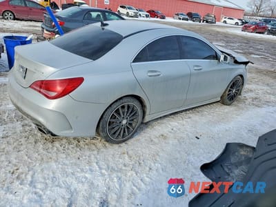 Trzecie zdjęcie samochodu z tyłu: 2015 MERCEDES-BENZ CLA 250 4MATIC VIN:WDDSJ4GB2FN257568 - miniatura
