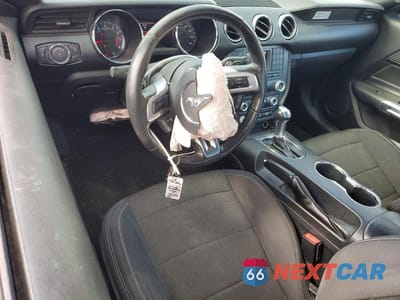 Zdjęcie 8 z 12 samochodu: 2016 FORD MUSTANG VIN:1FA6P8AMXG5242190 - miniatura