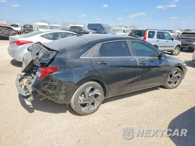 Trzecie zdjęcie samochodu z tyłu: 2024 HYUNDAI ELANTRA SEL VIN:KMHLS4DG5RU745737 - miniatura