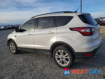 Drugie zdjęcie samochodu z przodu: 2018 FORD ESCAPE SEL VIN:1FMCU0HD7JUC06673 - miniatura