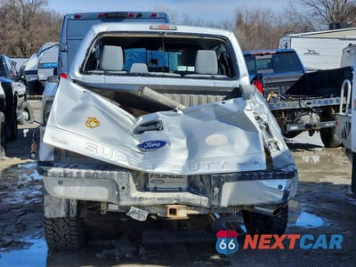 Zdjęcie 6 z 13 samochodu: 2015 FORD F350 SUPER DUTY VIN:1FT8W3B68FEC23631 - miniatura